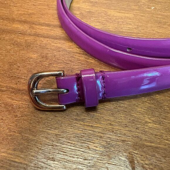 J. Crew Fuchsia Bright Purple Patent Leather Skinny Belt size Medium - Picture 2 of 7